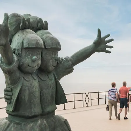 In With Sea View Апартаменты *