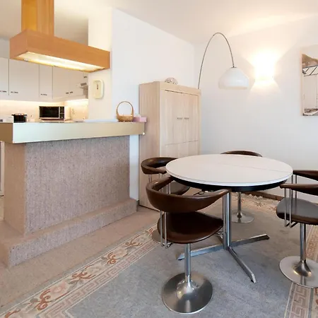Apartment With View Of Hinterland