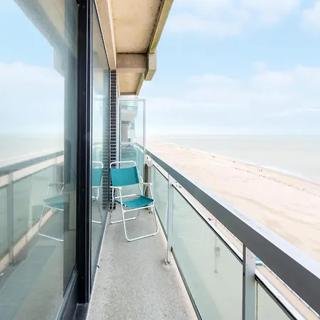 With View Of Hinterland Apartment Middelkerke