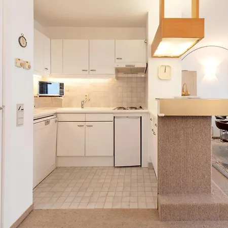 Апартаменты In With Sea View